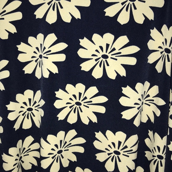 Small azure - Picture 2 of 2